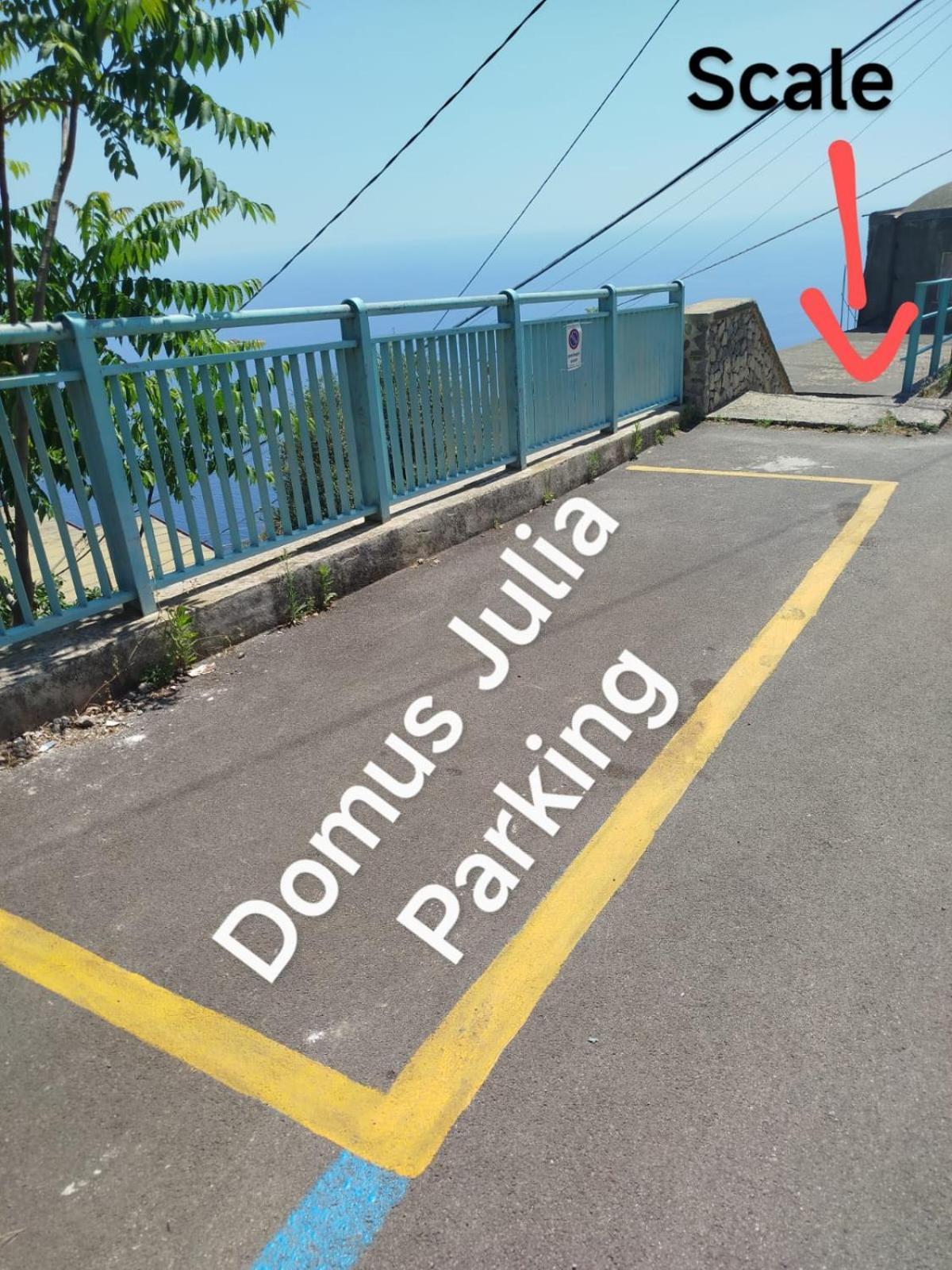 フローレDomus Juliaアパートメント エクステリア 写真